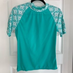 NWOT Old Navy SPF shirt